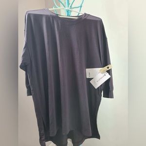 Athleta Womens black 3/4 Sleeve Split Side Tranquility Top large‎ NWT